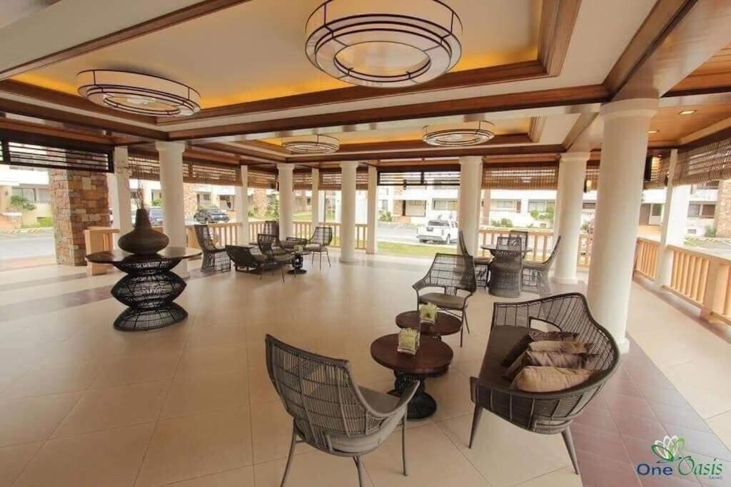 Cozy 2Br With Free Pool Beside Sm City Mall Davao City Buitenkant foto