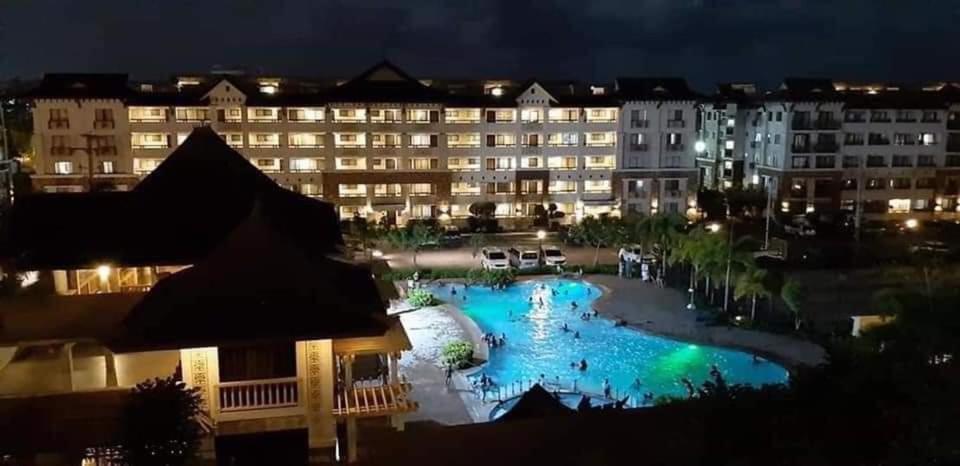 Cozy 2Br With Free Pool Beside Sm City Mall Davao City Buitenkant foto
